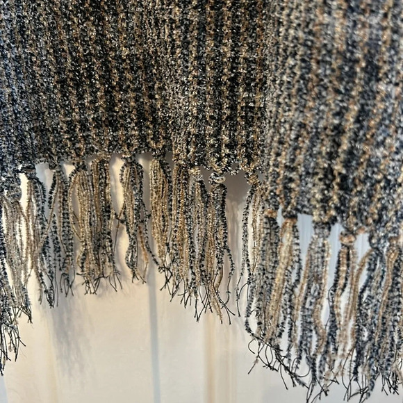 Helena Ruuth Handmade in Ireland Cotton/Rayon One Size Super Soft Scarf - Picture 5 of 5